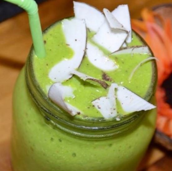 Receita Shake De Espinafre Banana E Gengibre.